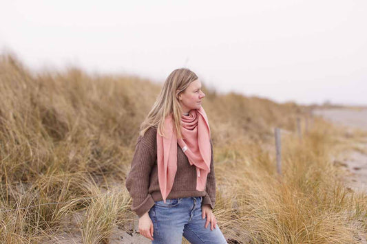 XL Musselintuch Peach - weiche Baumwolle, vielseitig als Halstuch, Stilltuch oder Sommerdecke
